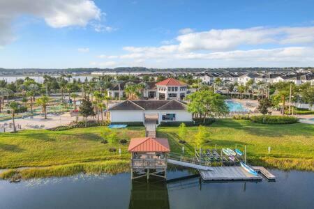 Cute Lakeview 2Br Condo With 2 Clubhouses キシミー エクステリア 写真